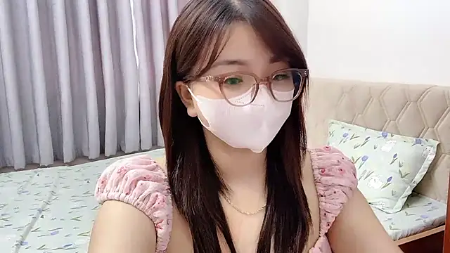 美女littlecn在线直播