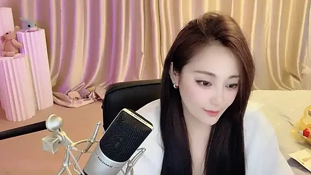 美女Daisy-77在线直播