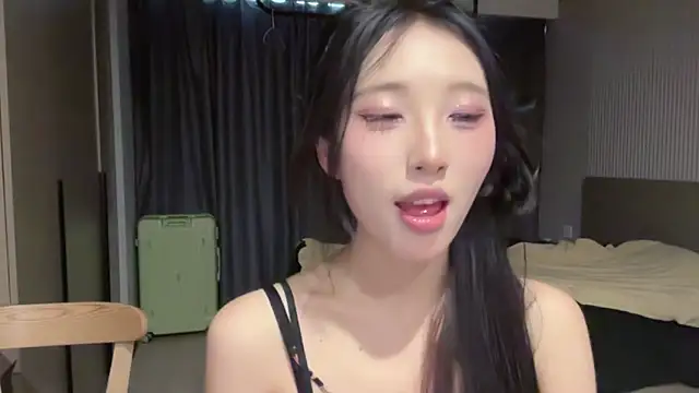 美女zhaozhao69在线直播