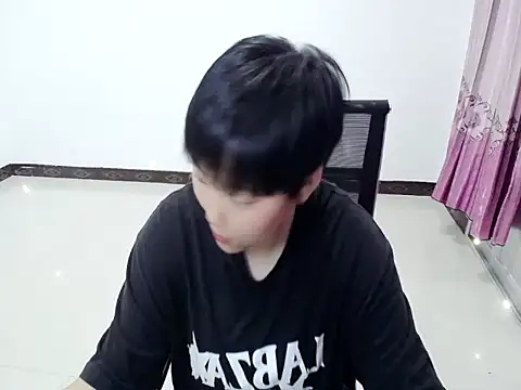 美女Yuisv03在线直播