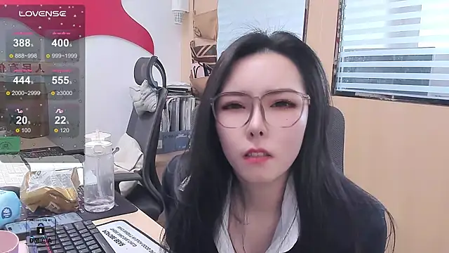 美女xixiya888在线直播