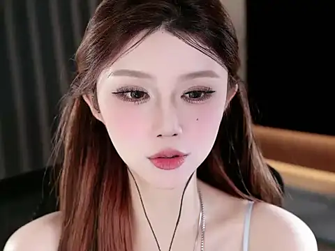 美女KAKA0118在线直播