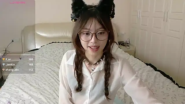 美女xuannv0000在线直播