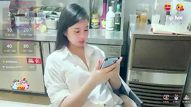 美女baby-uu168在线直播