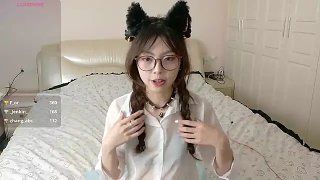 美女xuannv0000在线直播