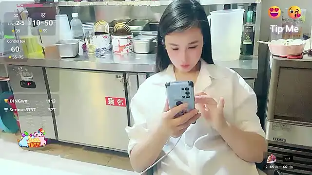 美女baby-uu168在线直播