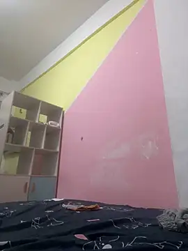 美女zqq5522在线直播