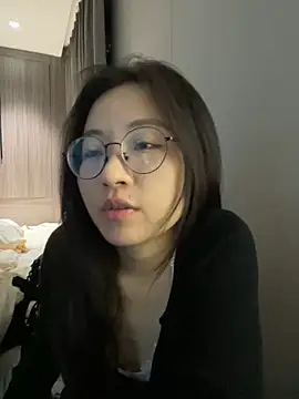 美女haiyan125216在线直播