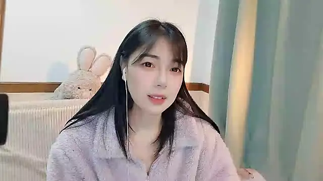 美女Song_99在线直播