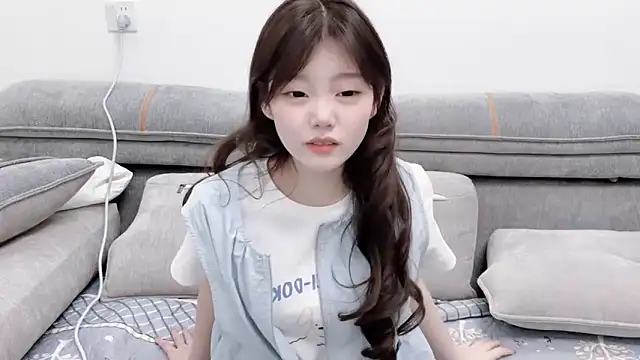 美女yang-yang-yang在线直播