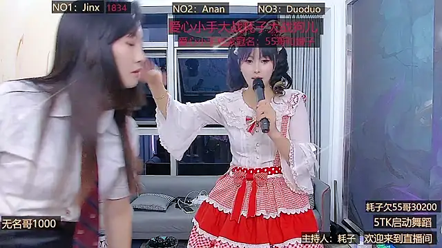 美女AOAGIRL222在线直播