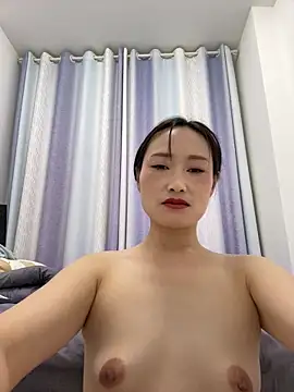 美女Lfeiji在线直播