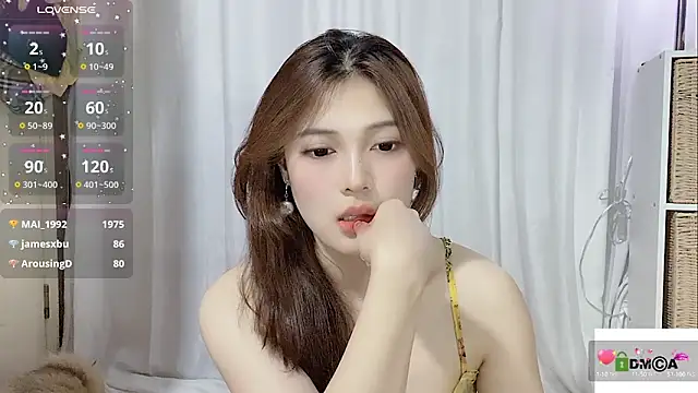 美女Regina0807在线直播