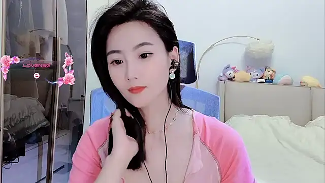美女feifei-love在线直播