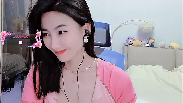 美女feifei-love在线直播