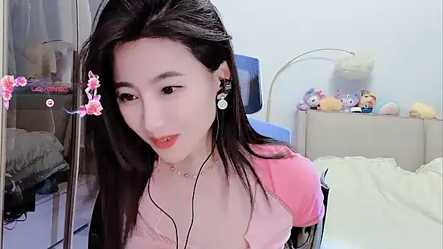 美女feifei-love在线直播