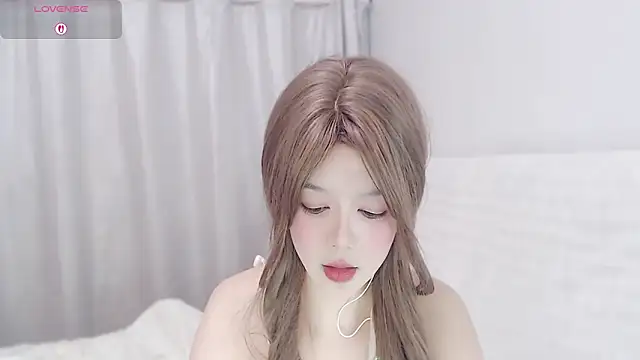 美女tianxin8643在线直播