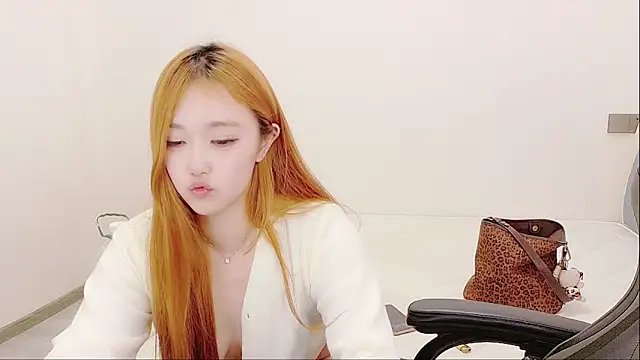 美女XIXI-0256在线直播