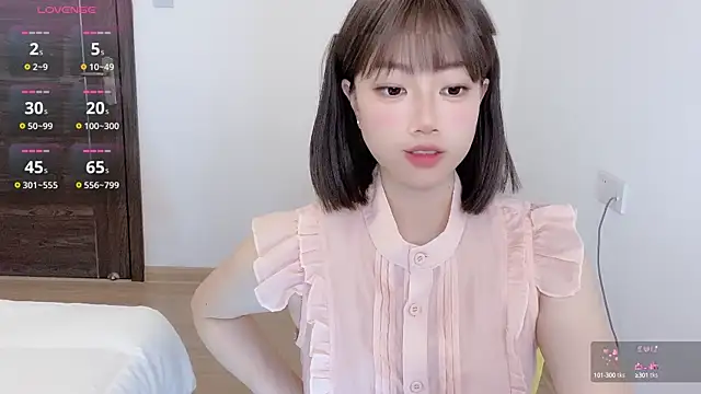 美女Morpho_menelaus_在线直播