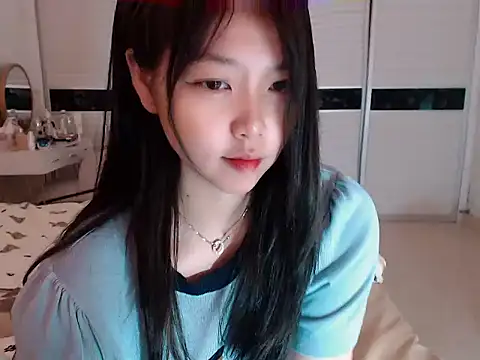 美女Dou-Yayaya在线直播