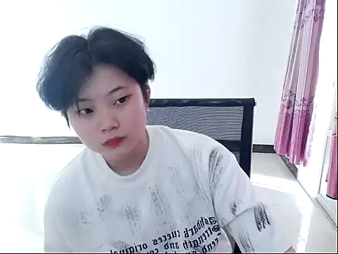 美女Kuoxxsr在线直播