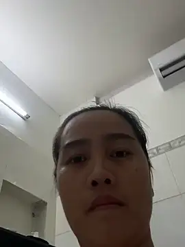 美女dingzeing25在线直播