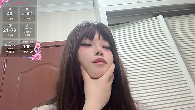 美女shuishui-G2在线直播