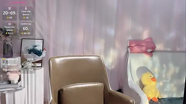 美女LaoSHI-999在线直播