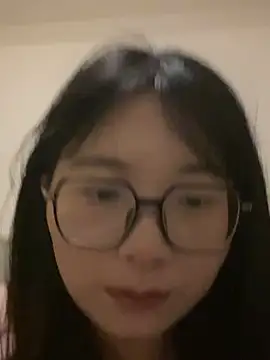 美女sisi0309在线直播