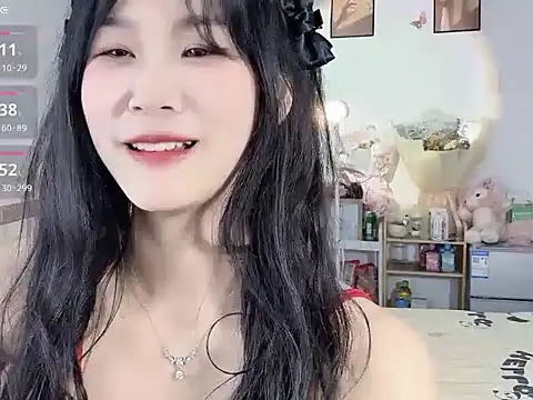 美女Luminous163在线直播