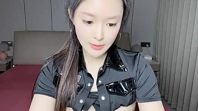 美女caomei2580在线直播