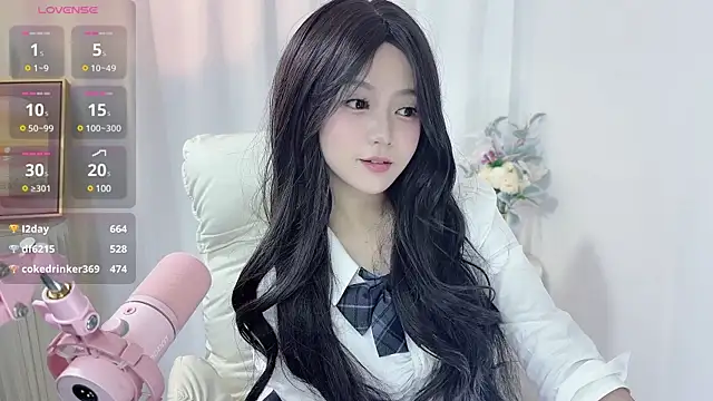 美女Vesper_0606在线直播