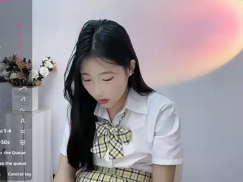 美女mieicy-820在线直播