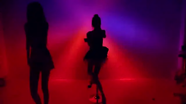 美女Stunner-001在线直播