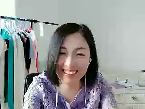 美女Rachel-6600在线直播
