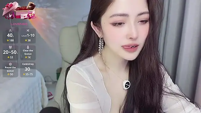 美女tiantian-8888在线直播