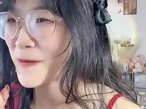 美女Luminous163在线直播