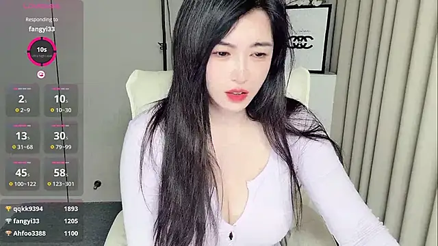 美女Yishan-33在线直播