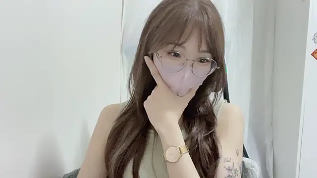 美女Chu1314在线直播