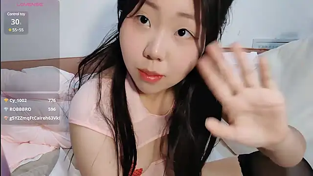 美女xiaoxiaoyu-在线直播