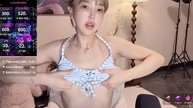 美女kiraa-0051在线直播