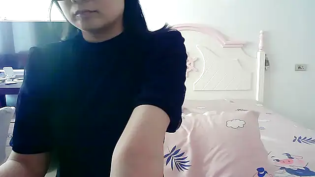 美女CN-Xiaoxi在线直播