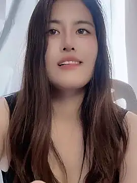 美女kk-10在线直播