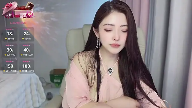 美女tiantian-8888在线直播