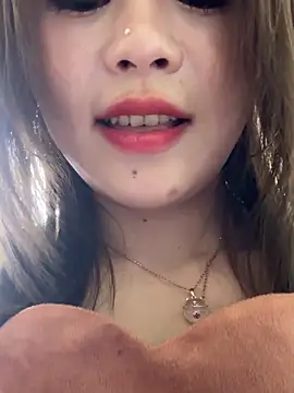 美女Game_yoyo在线直播