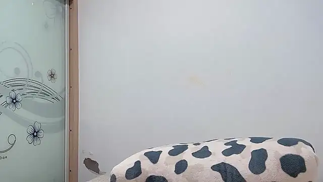 美女Arrebo1在线直播