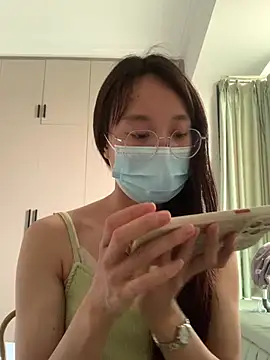美女2more-ss在线直播
