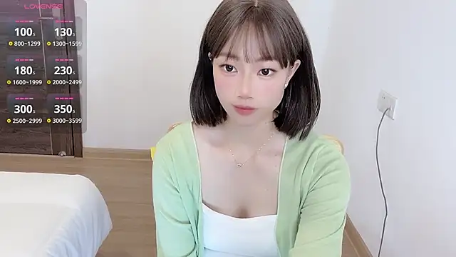美女Morpho_menelaus_在线直播