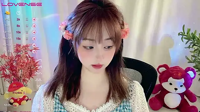 美女Echo-21在线直播