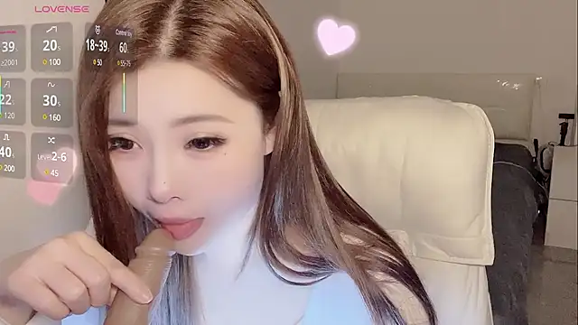 美女PureLuck_在线直播